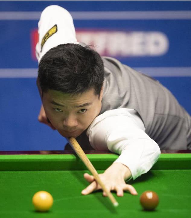 绩落后队友 绩落后队友