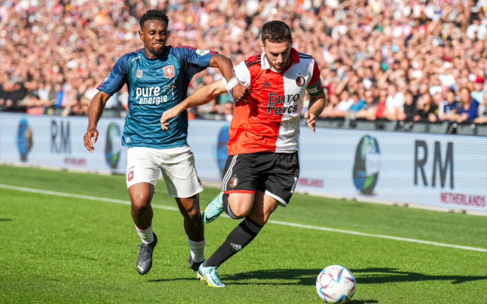 黄牌是裁判 黄牌是裁判