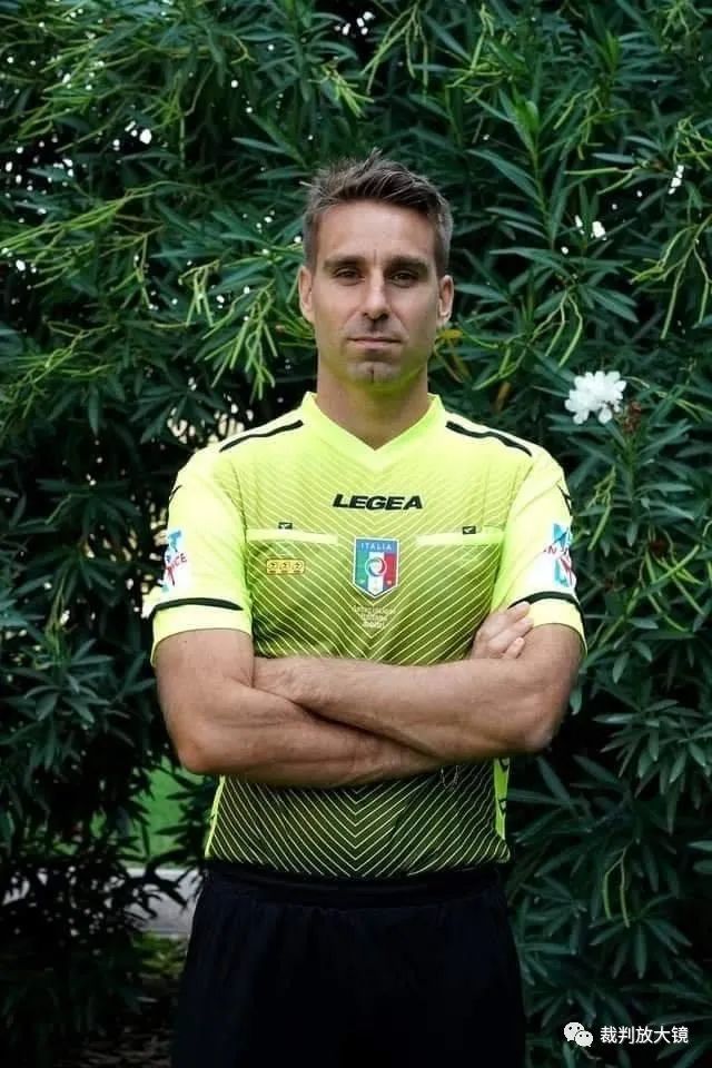 作与战术犯 作与战术犯